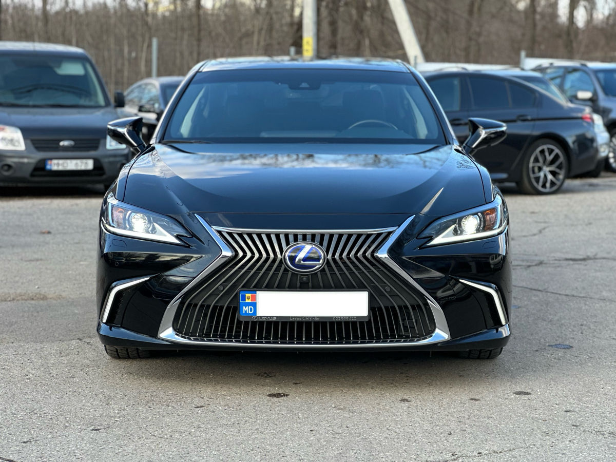 Lexus ES Series