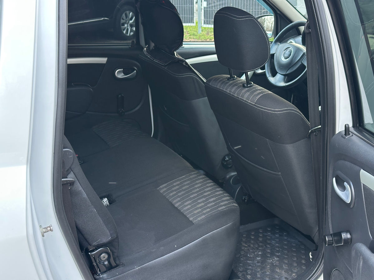 Dacia Logan
