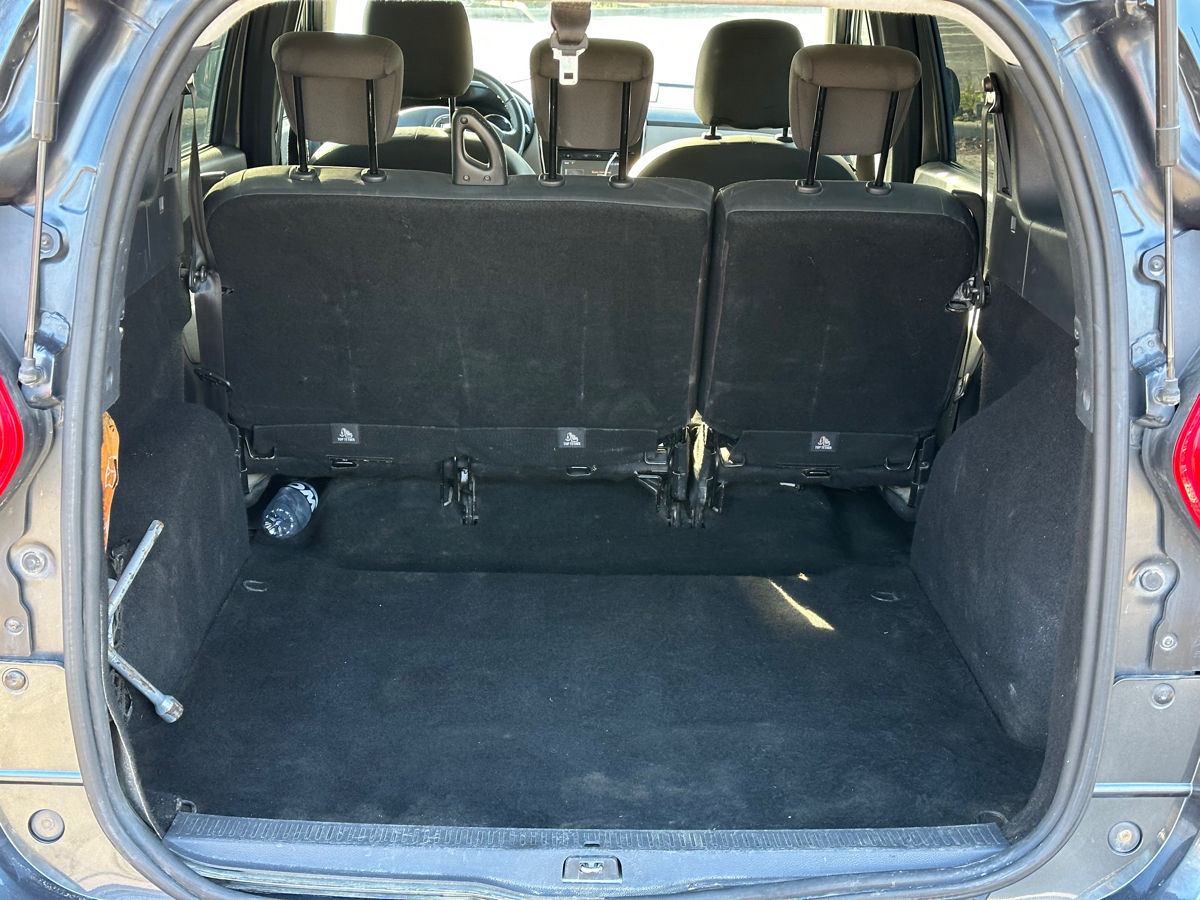 Dacia Lodgy
