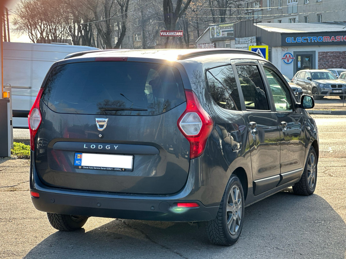 Dacia Lodgy