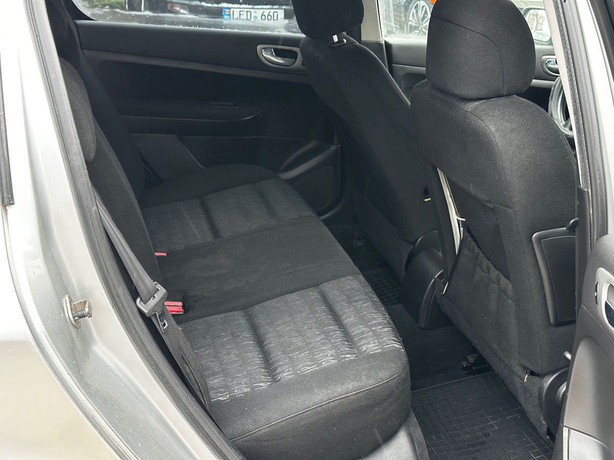 Peugeot 307