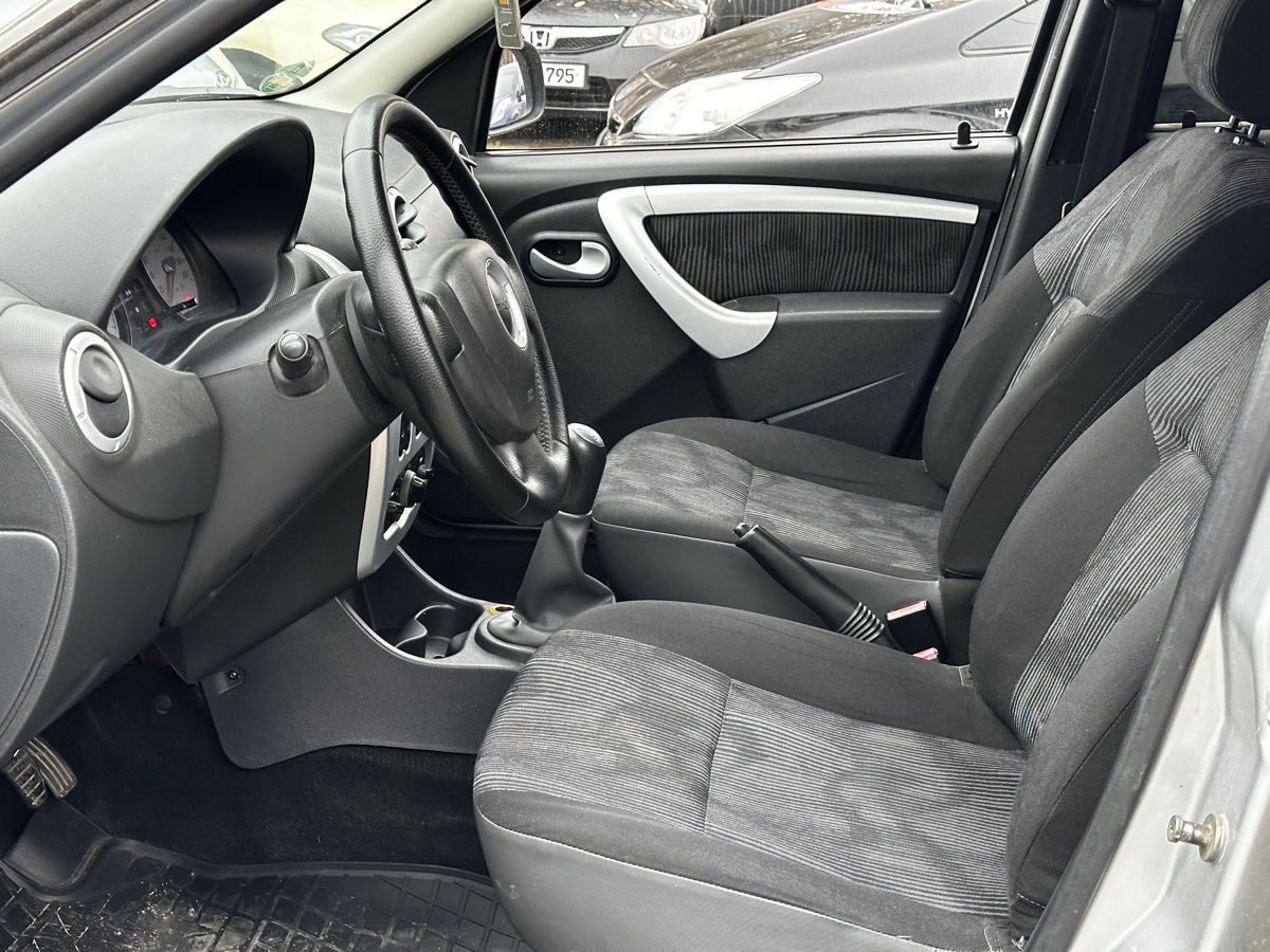Dacia Logan