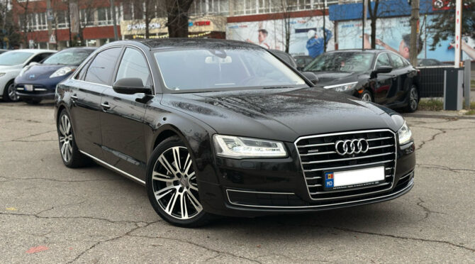 Audi A8L