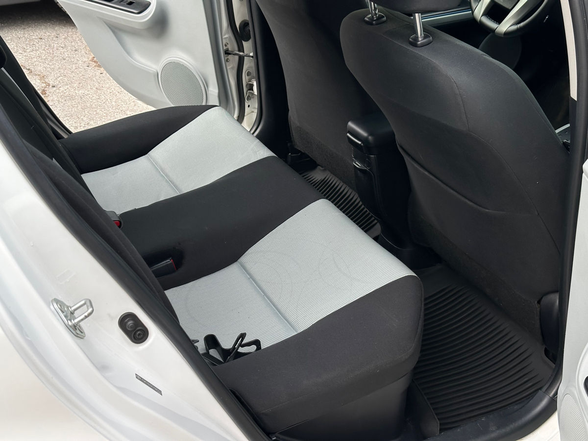 Toyota Prius C