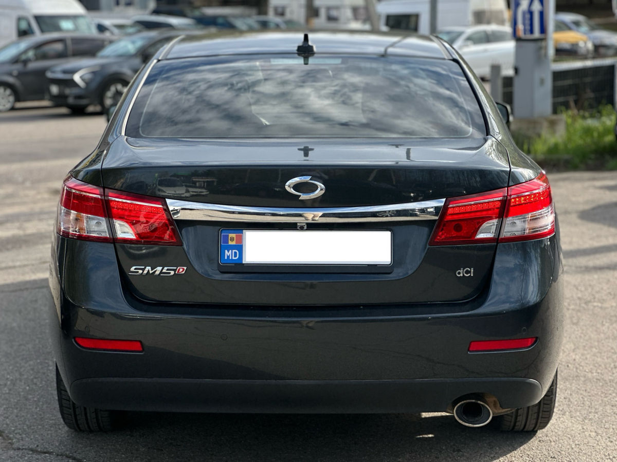 Renault Latitude