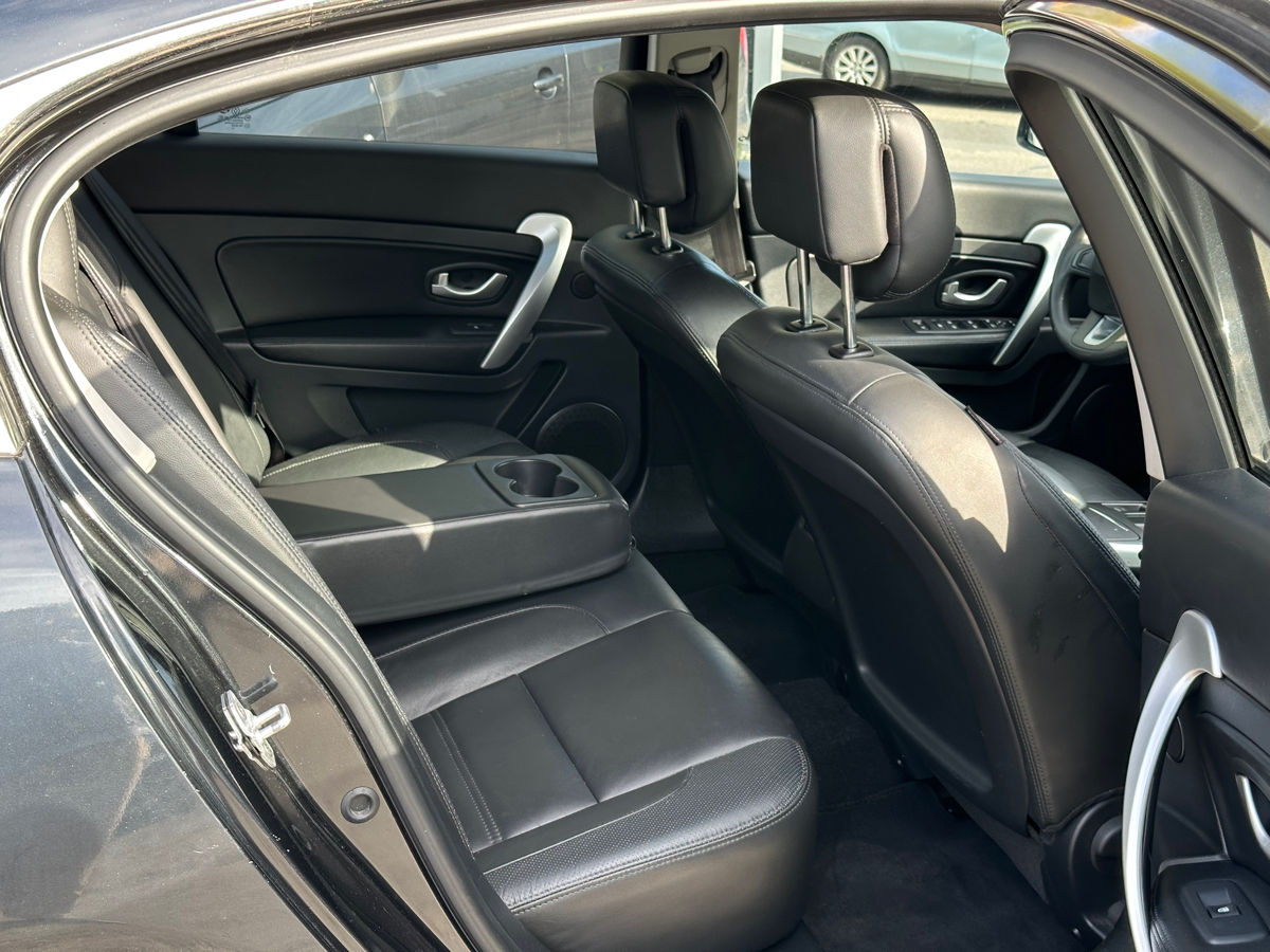 Renault Latitude