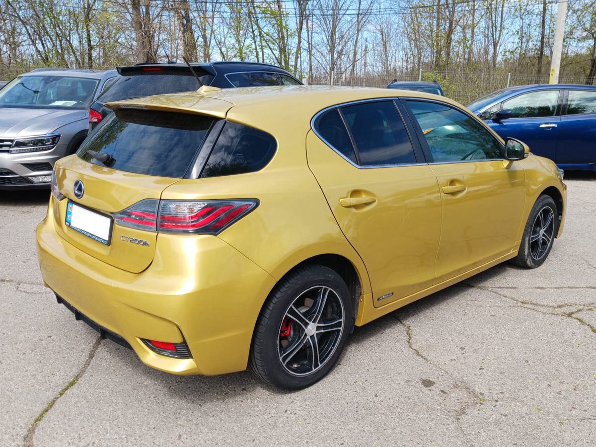 Lexus CT Series