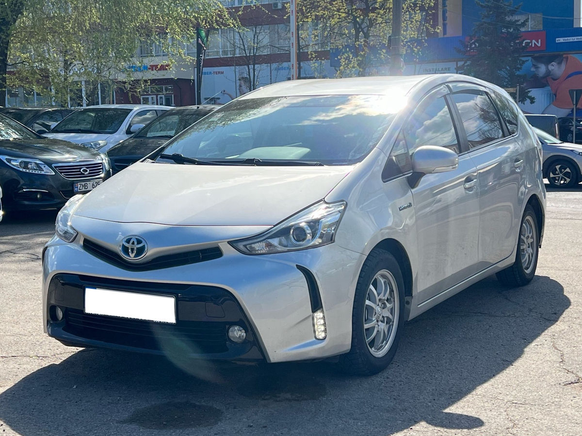 Toyota Prius +