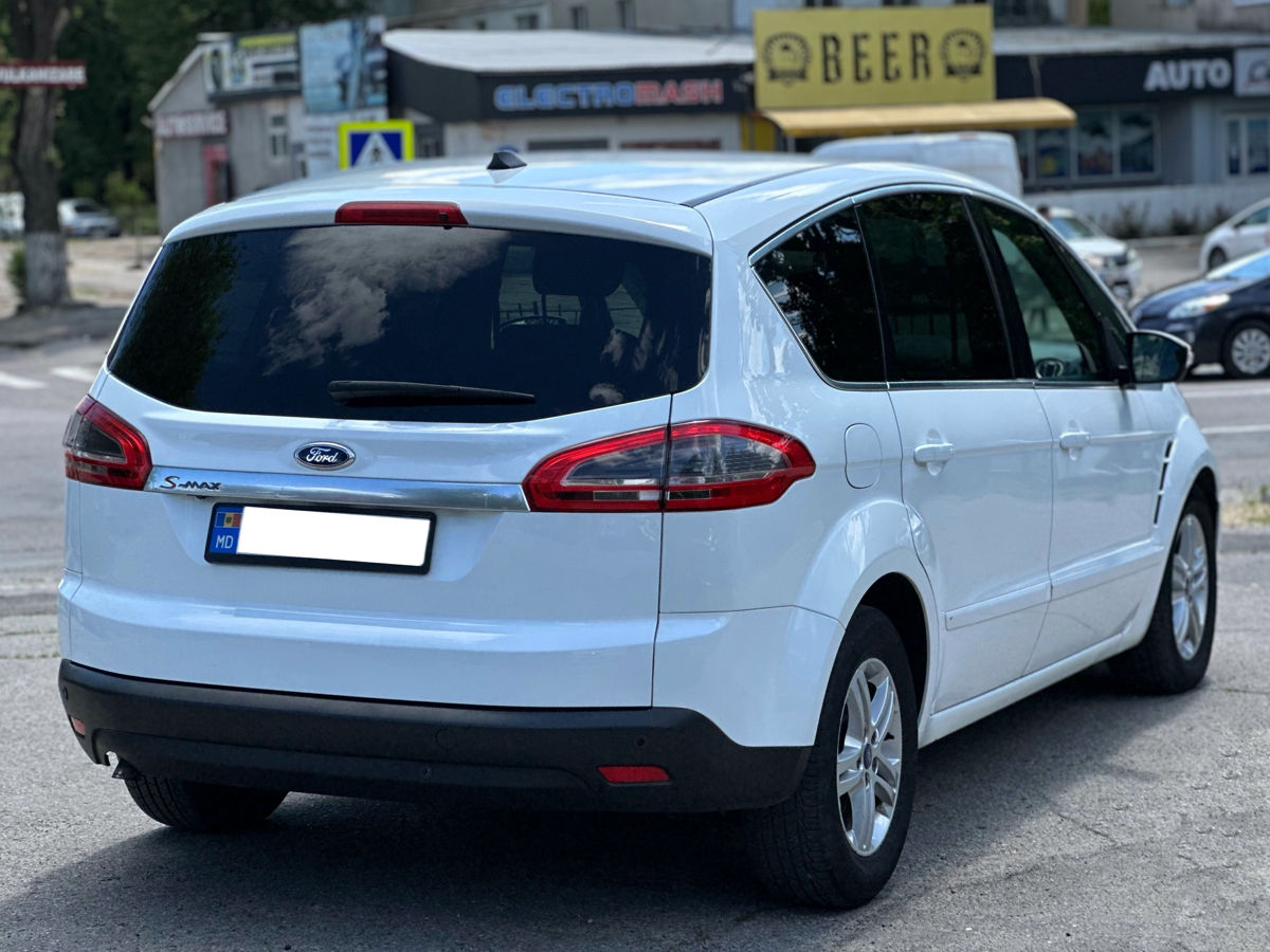 Ford S-Max