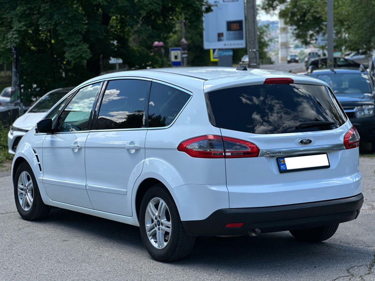 Ford S-Max