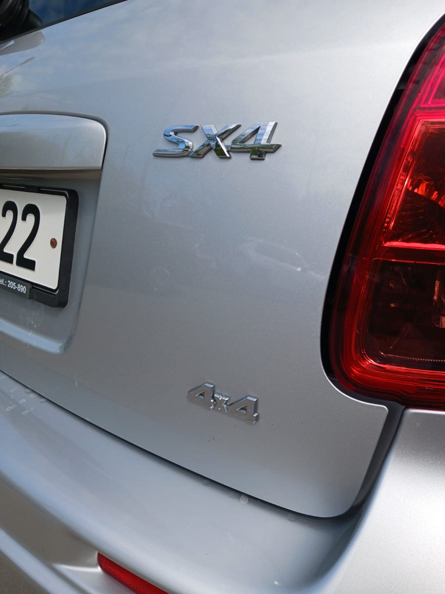 Suzuki SX4