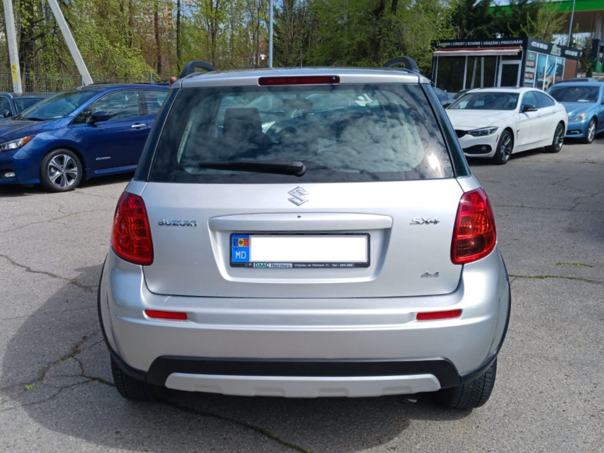 Suzuki SX4