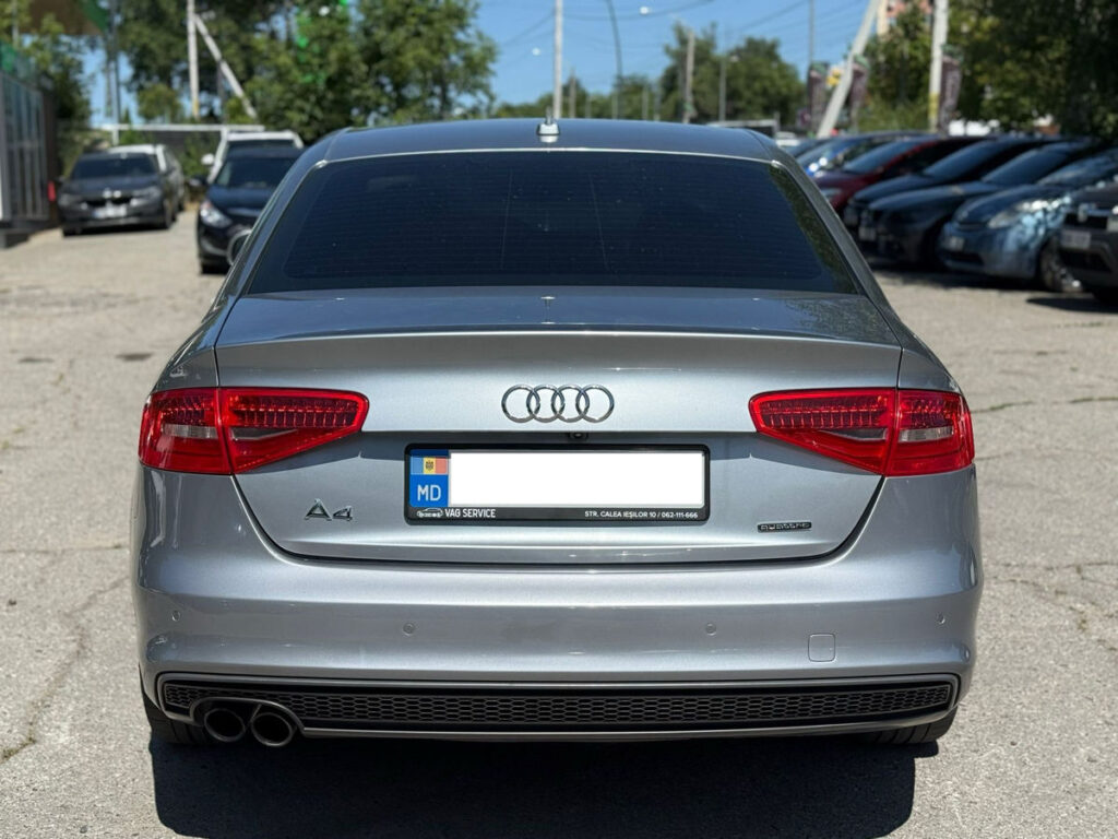Audi A4