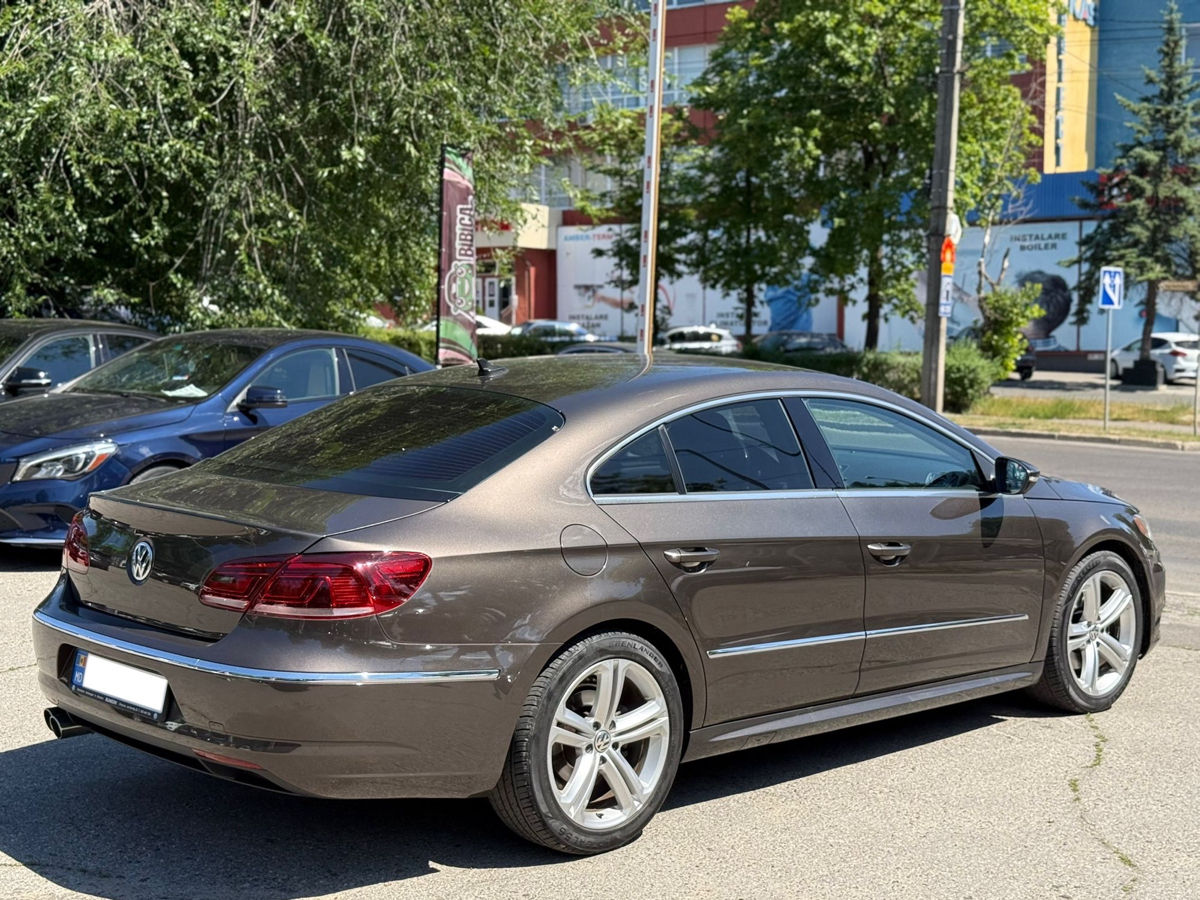 Volkswagen Passat CC