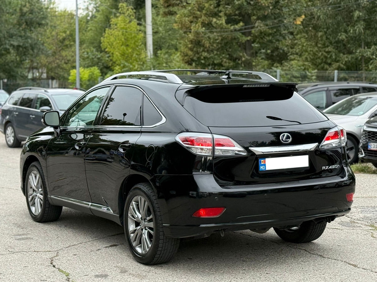 Lexus RX Series