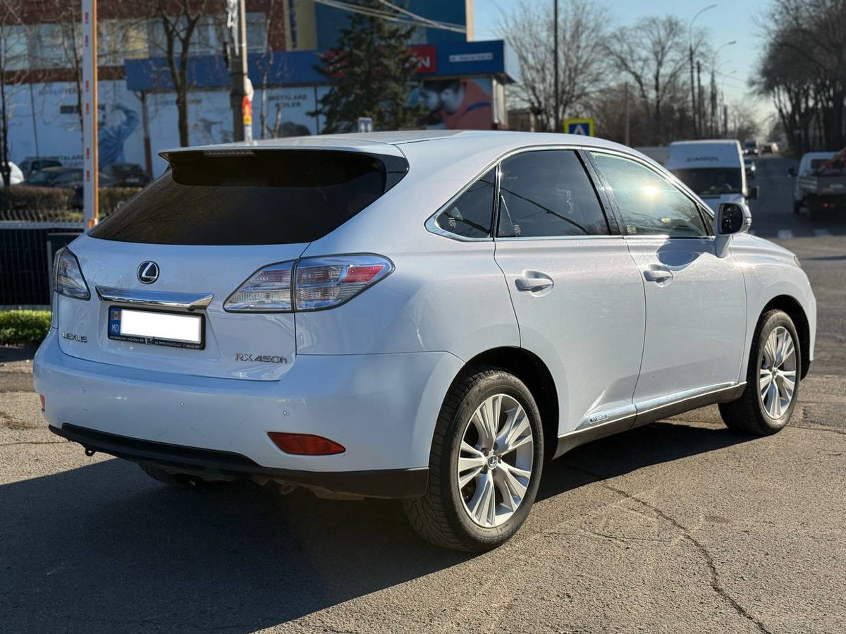 Lexus RX Series