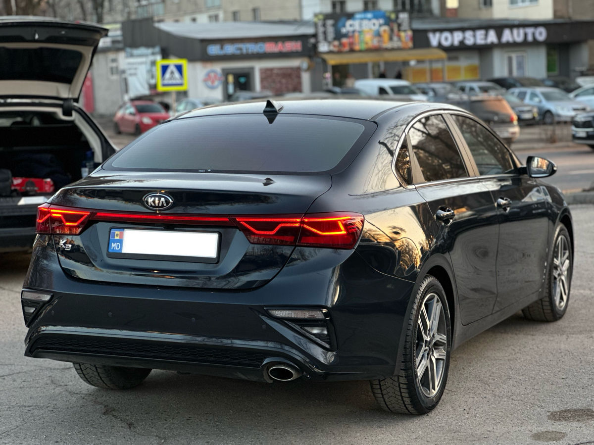 KIA K3