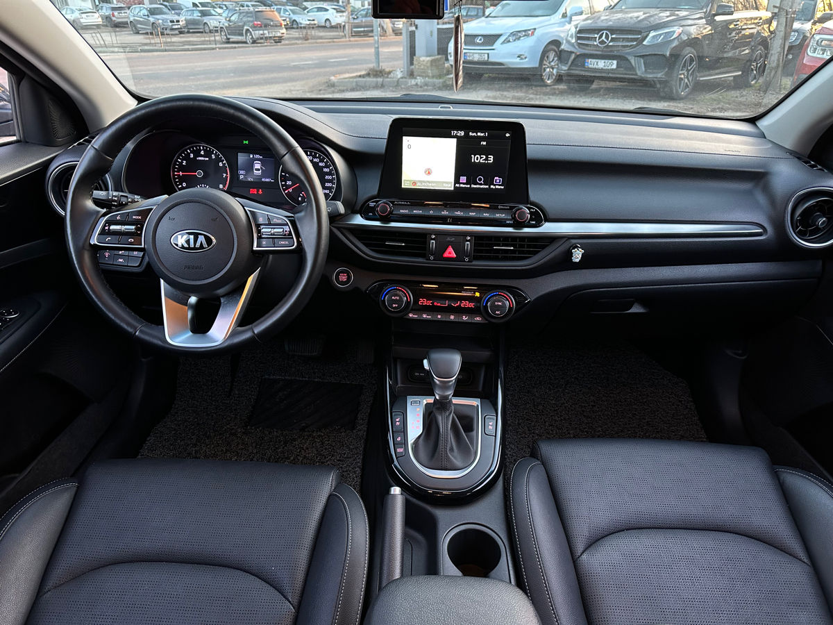 KIA K3