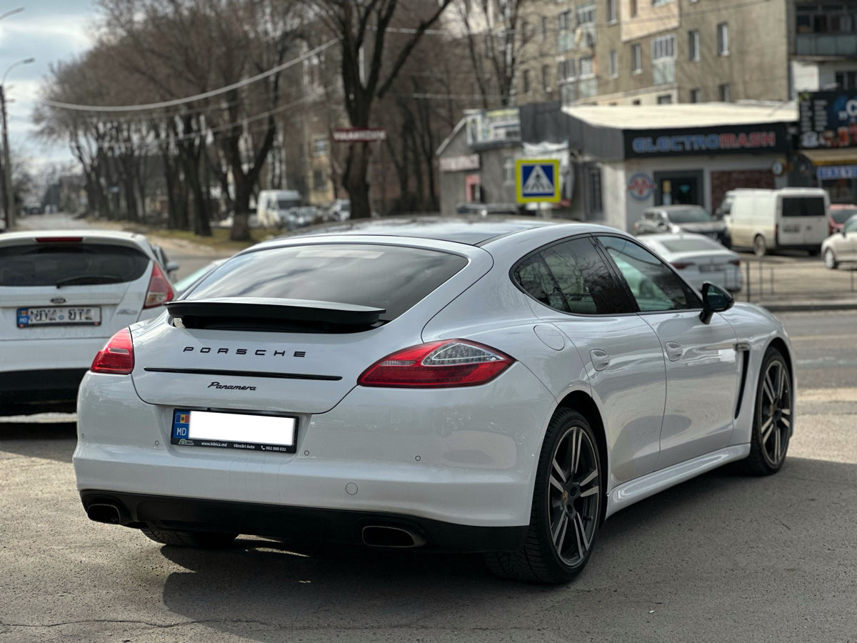 Porsche Panamera
