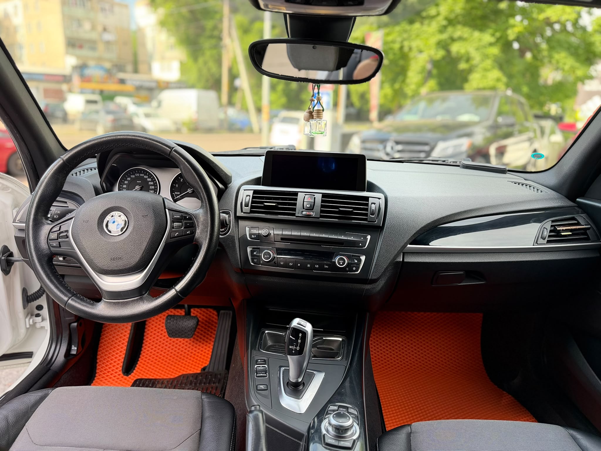 BMW 118i