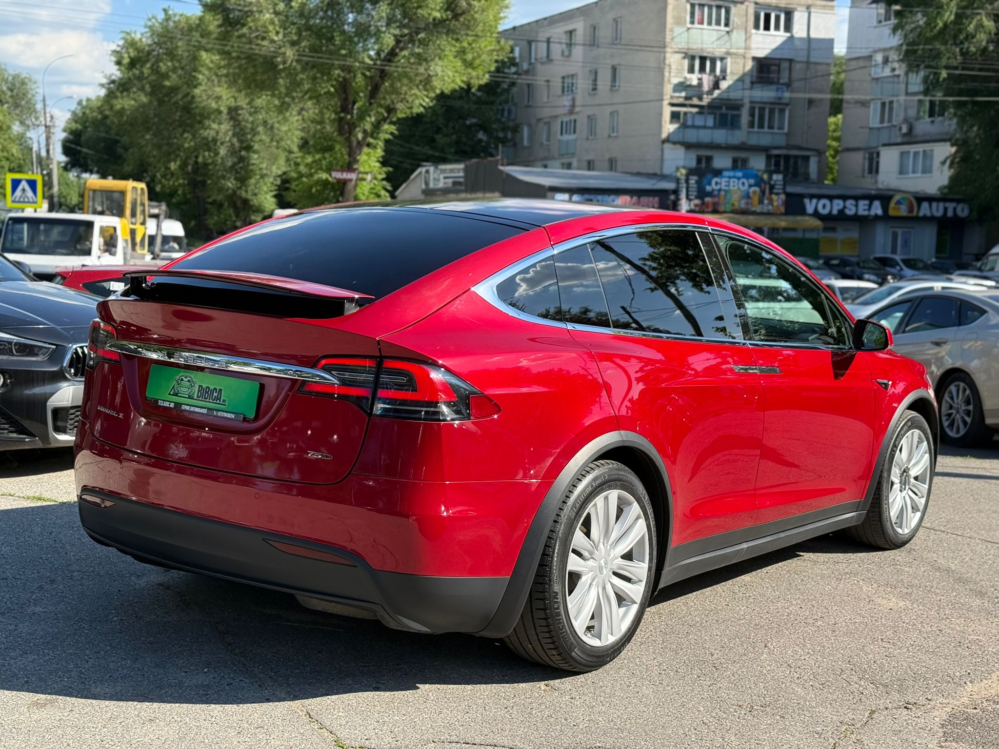 TESLA MODEL X75D