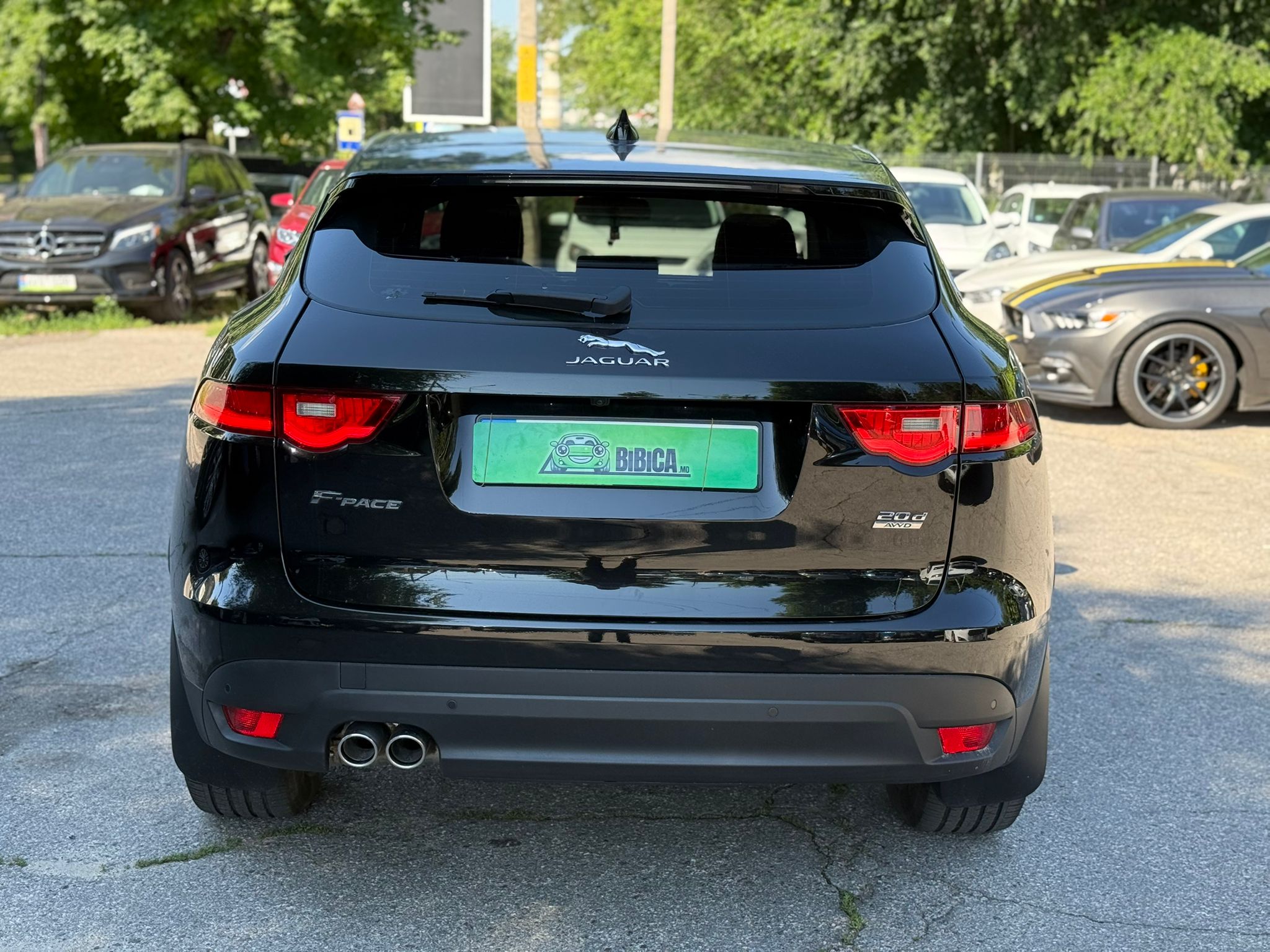 JAGUAR F-PACE