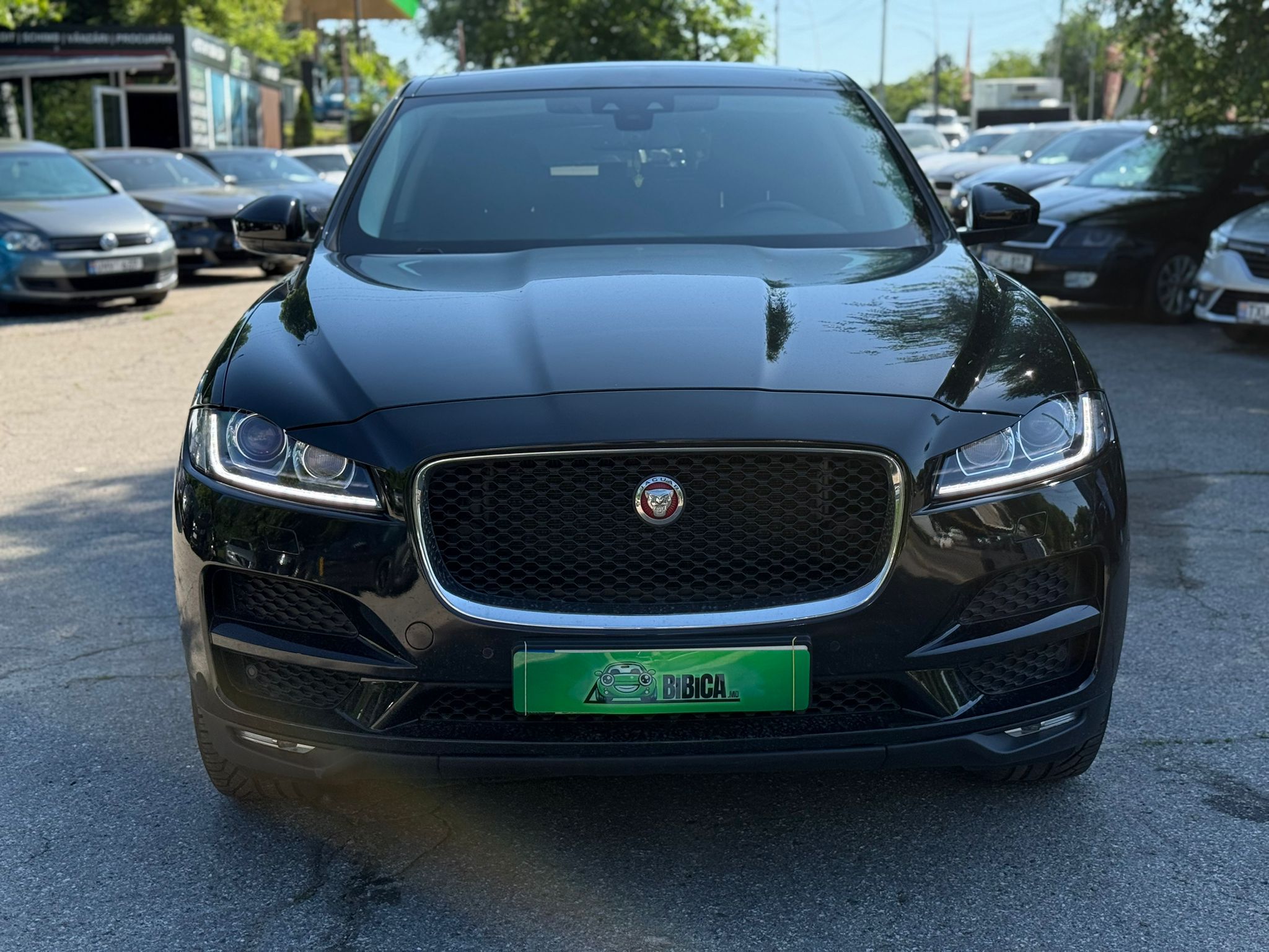 JAGUAR F-PACE