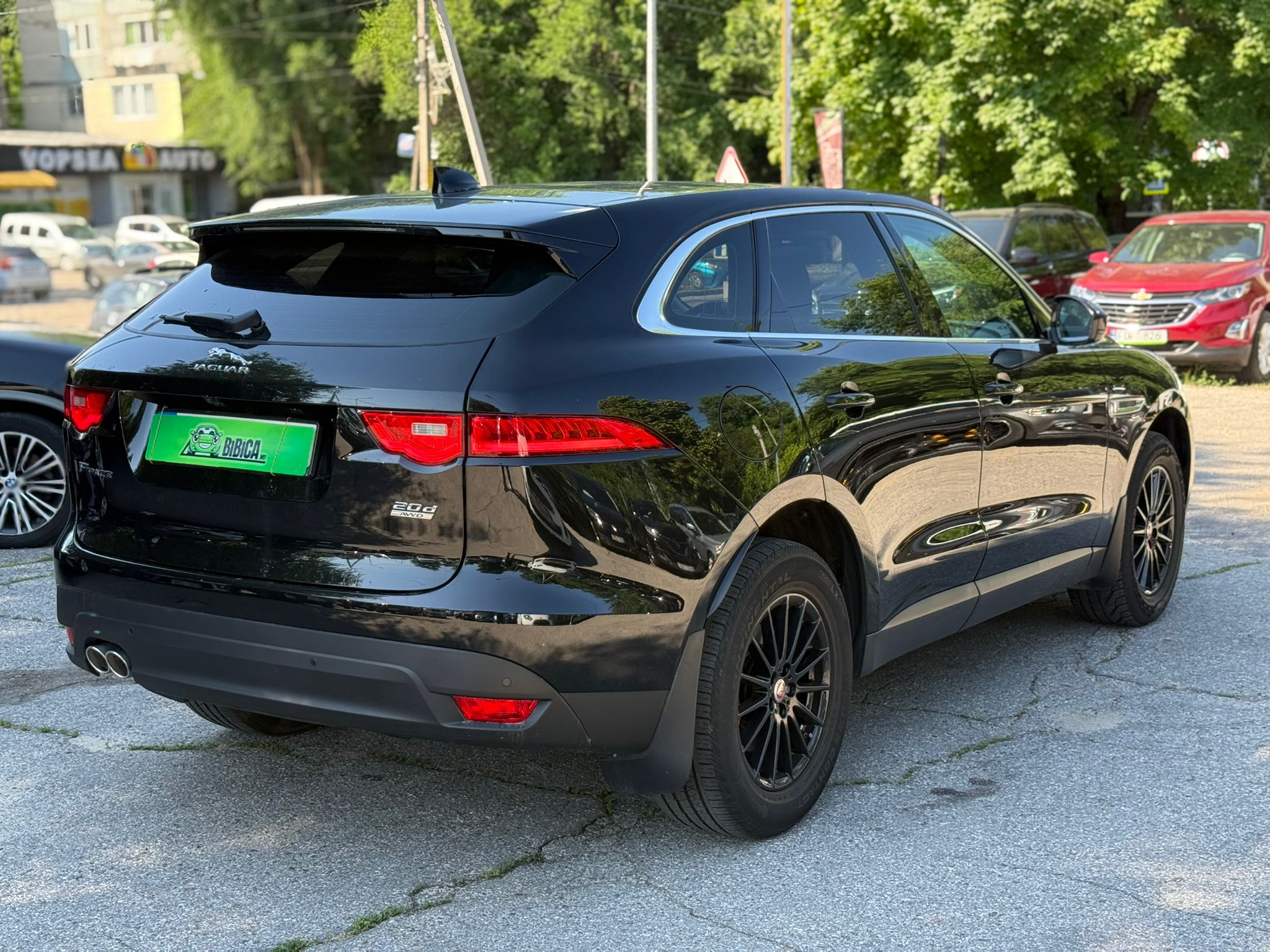 JAGUAR F-PACE