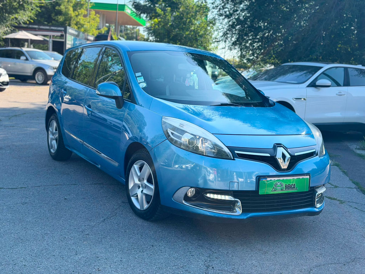 RENAULT GRAND SCENIC