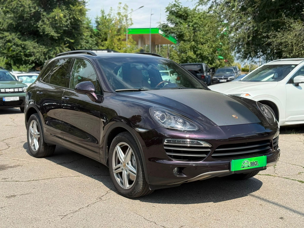 PORSCHE CAYENNE